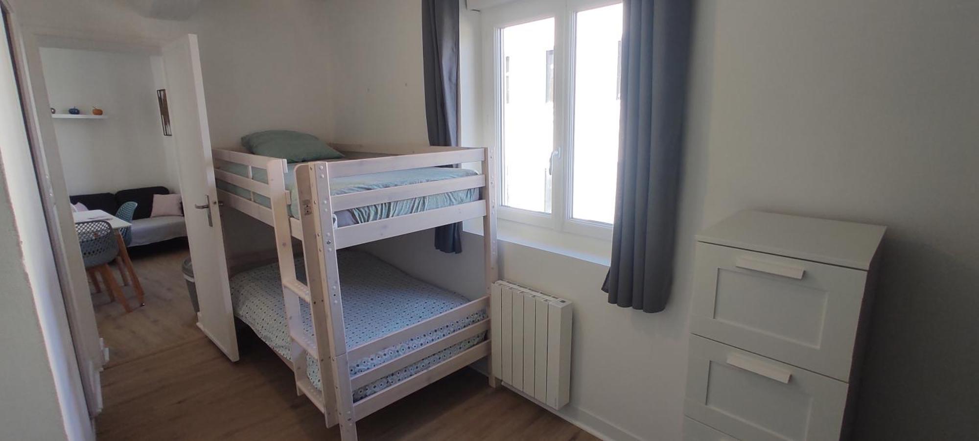 Appartement Cosy Plein Centre Conches-en-Ouche Eksteriør bilde