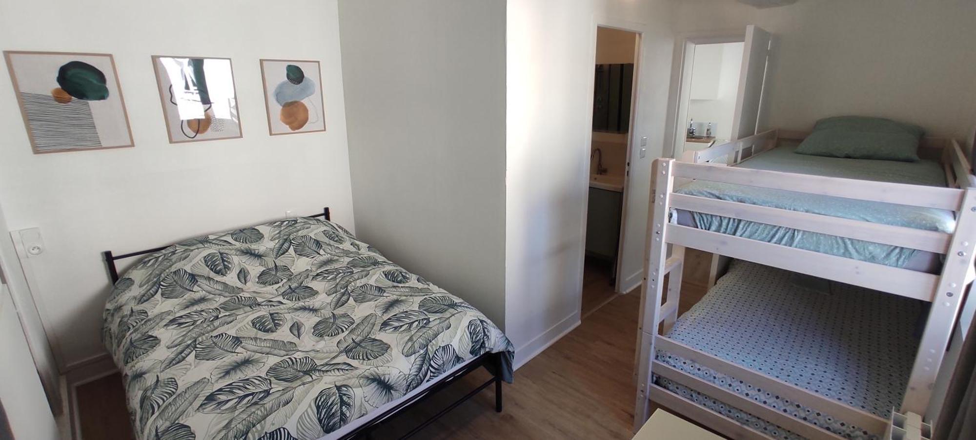 Appartement Cosy Plein Centre Conches-en-Ouche Eksteriør bilde